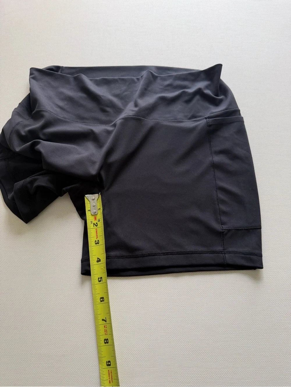 Uniqlo Black Women's High-Rise Bike Shorts
